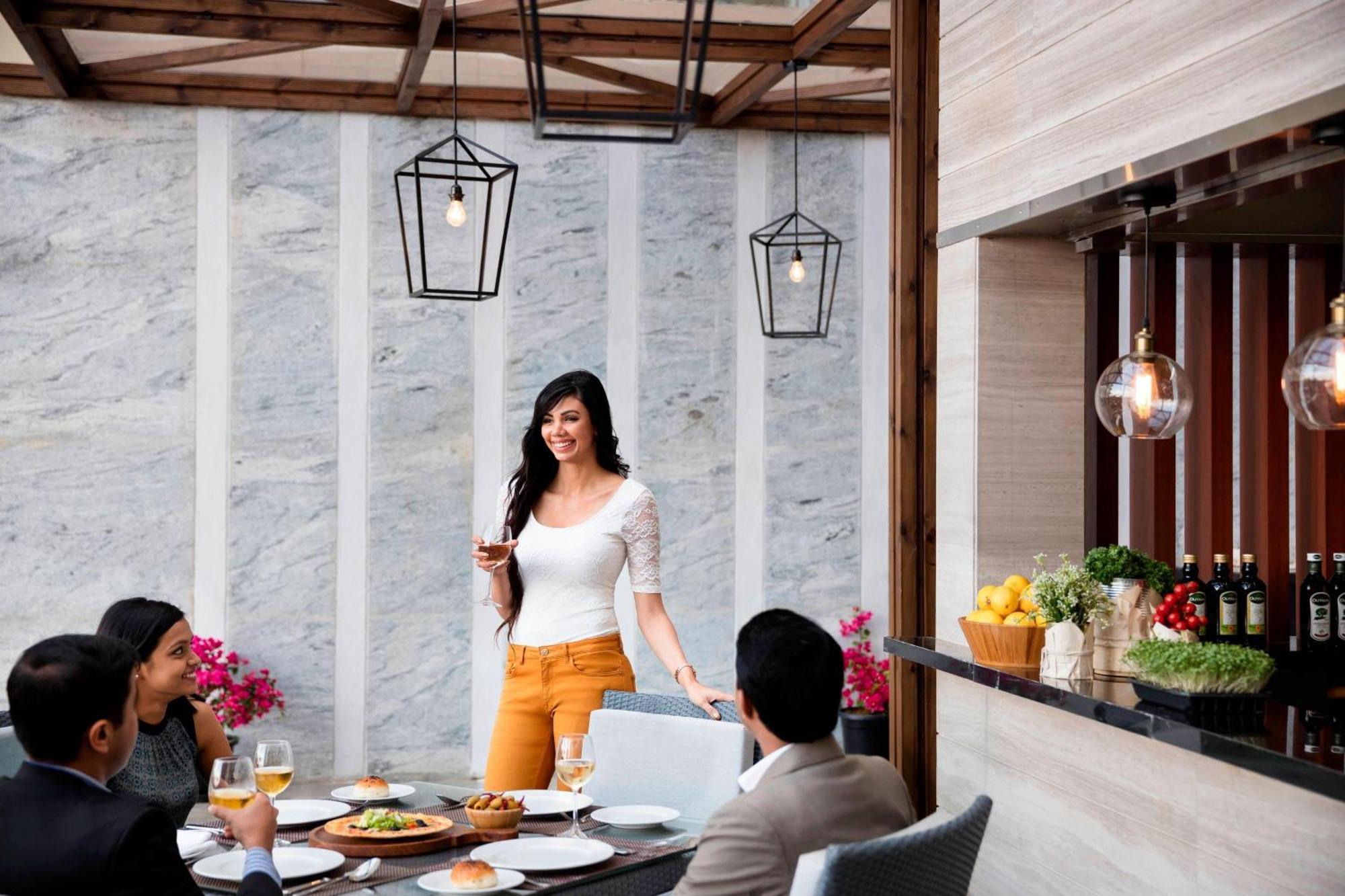 Courtyard By Marriott Bengaluru Outer Ring Road Ξενοδοχείο Εξωτερικό φωτογραφία