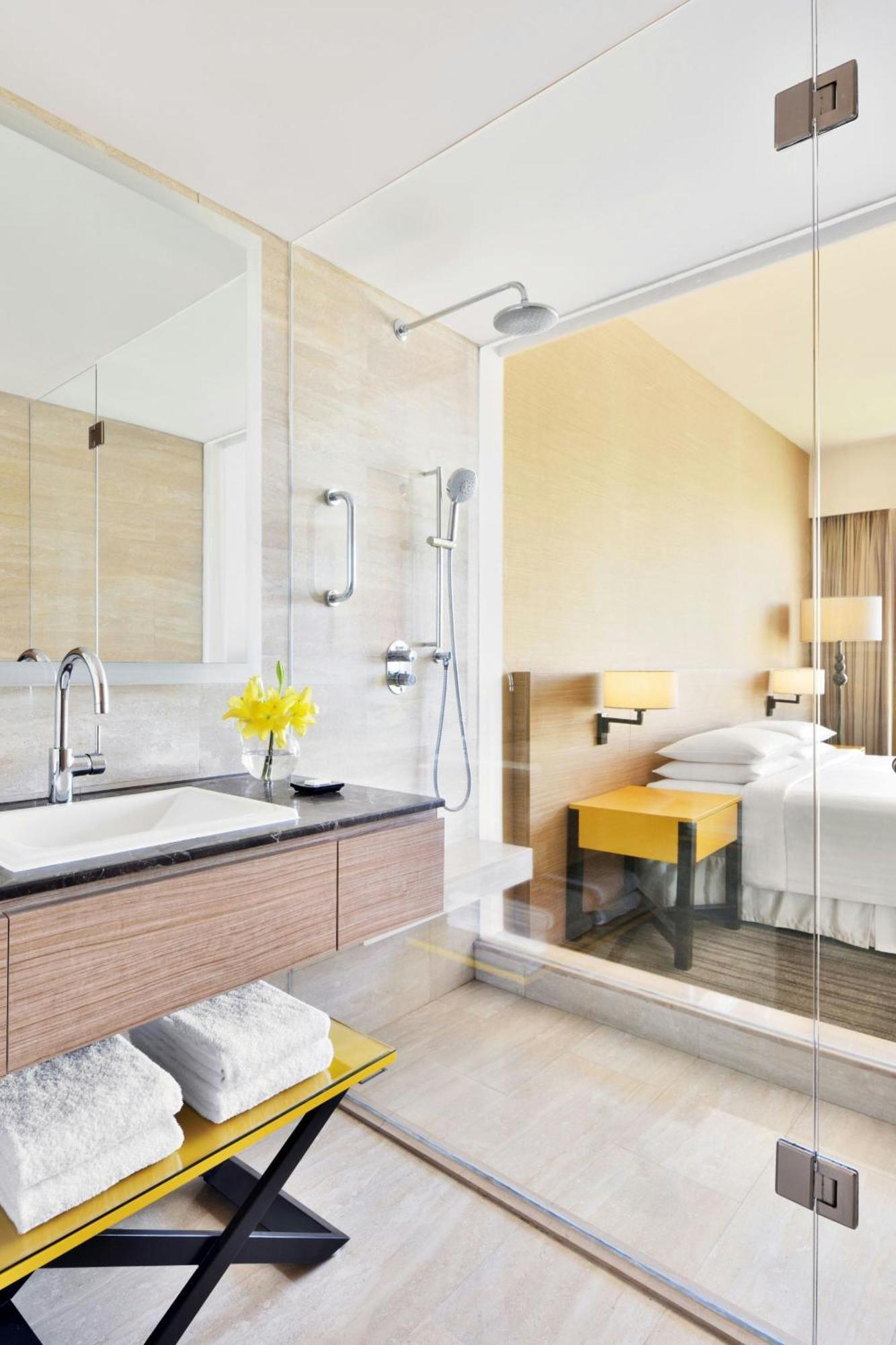 Courtyard By Marriott Bengaluru Outer Ring Road Ξενοδοχείο Εξωτερικό φωτογραφία
