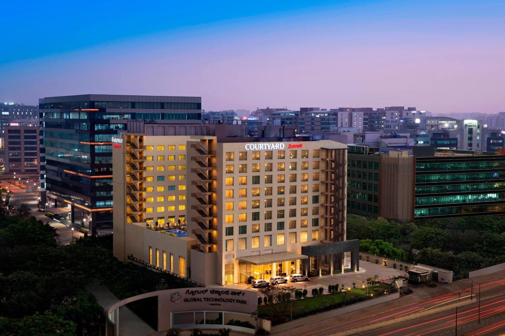 Courtyard By Marriott Bengaluru Outer Ring Road Ξενοδοχείο Εξωτερικό φωτογραφία