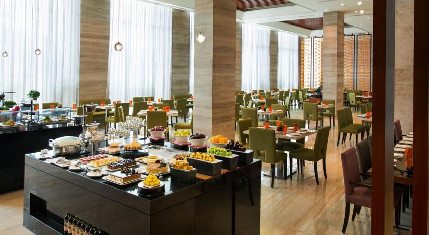Courtyard By Marriott Bengaluru Outer Ring Road Ξενοδοχείο Εξωτερικό φωτογραφία